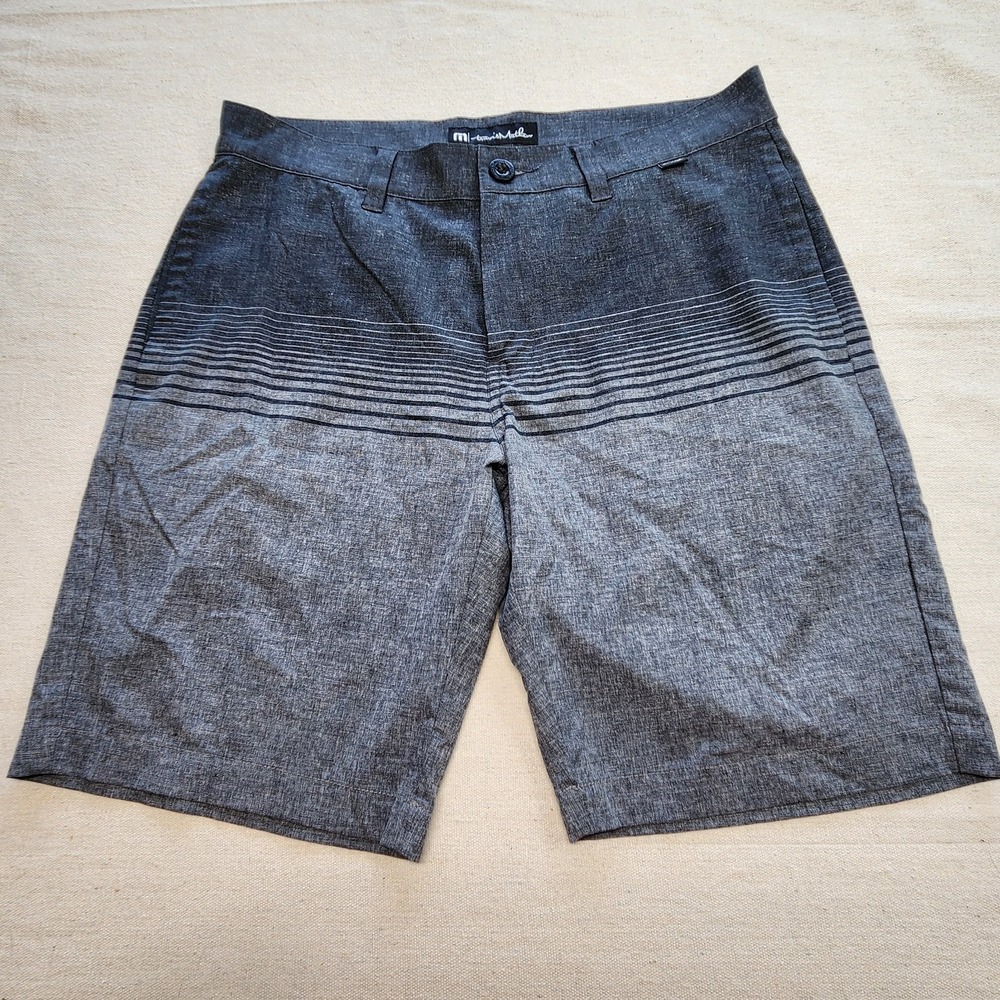Travis Mathew Mens Board Golf Shorts Grey Ombre Striped 32 9" Inseam